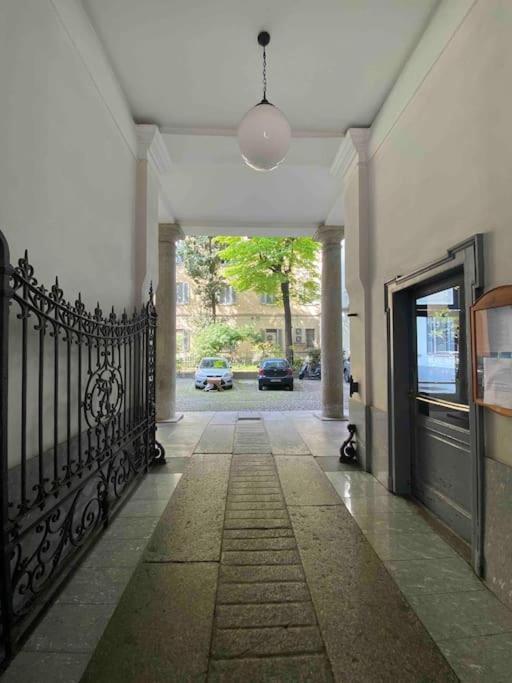 Appartamento Bilocale - Milano Zona Isola Екстер'єр фото